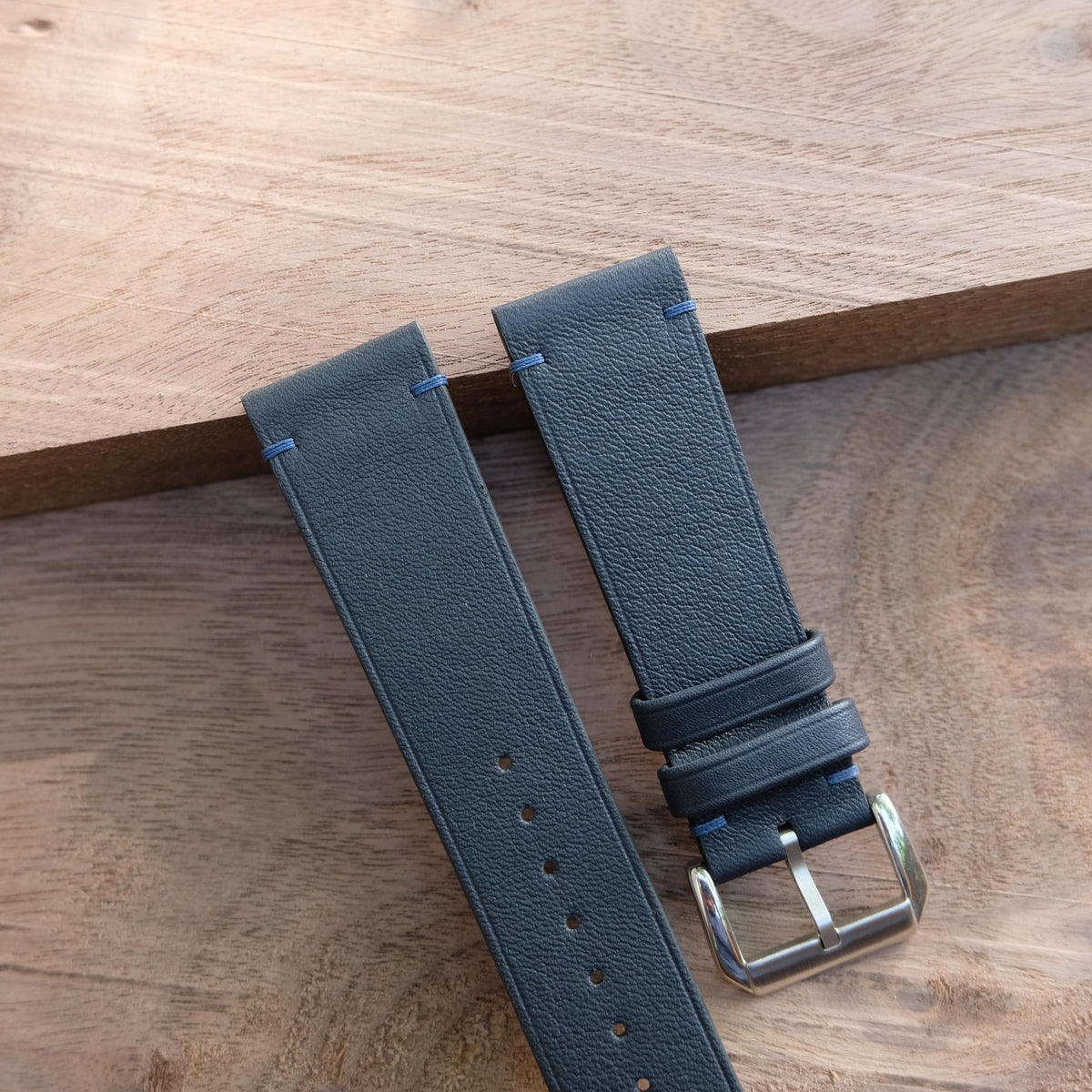 dark navy swift leather watch strap – photo 2