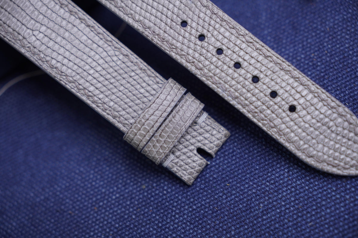 light gray lizard leather watch strap – photo 3