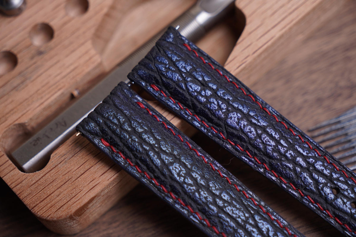 dark navy & red shark leather watch strap – photo 5