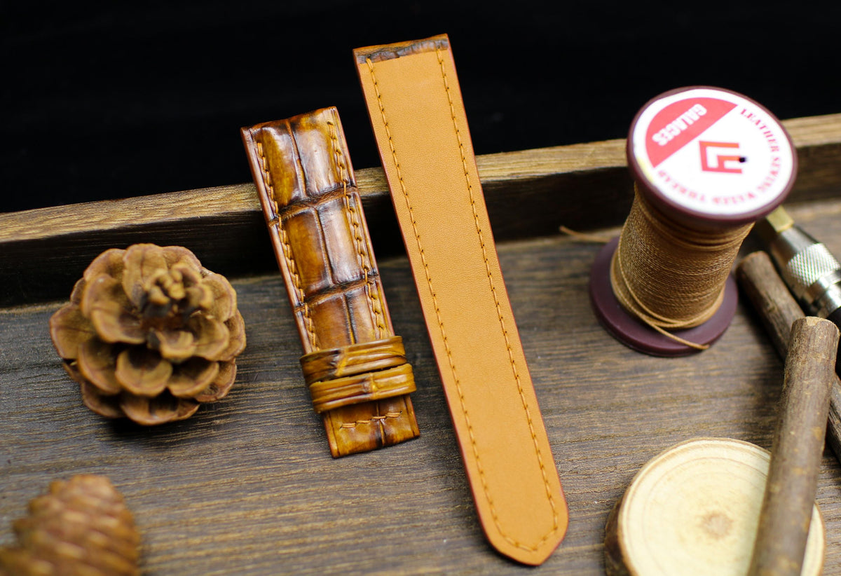 hand-dyed patina tan alligator leather watch strap – photo 4