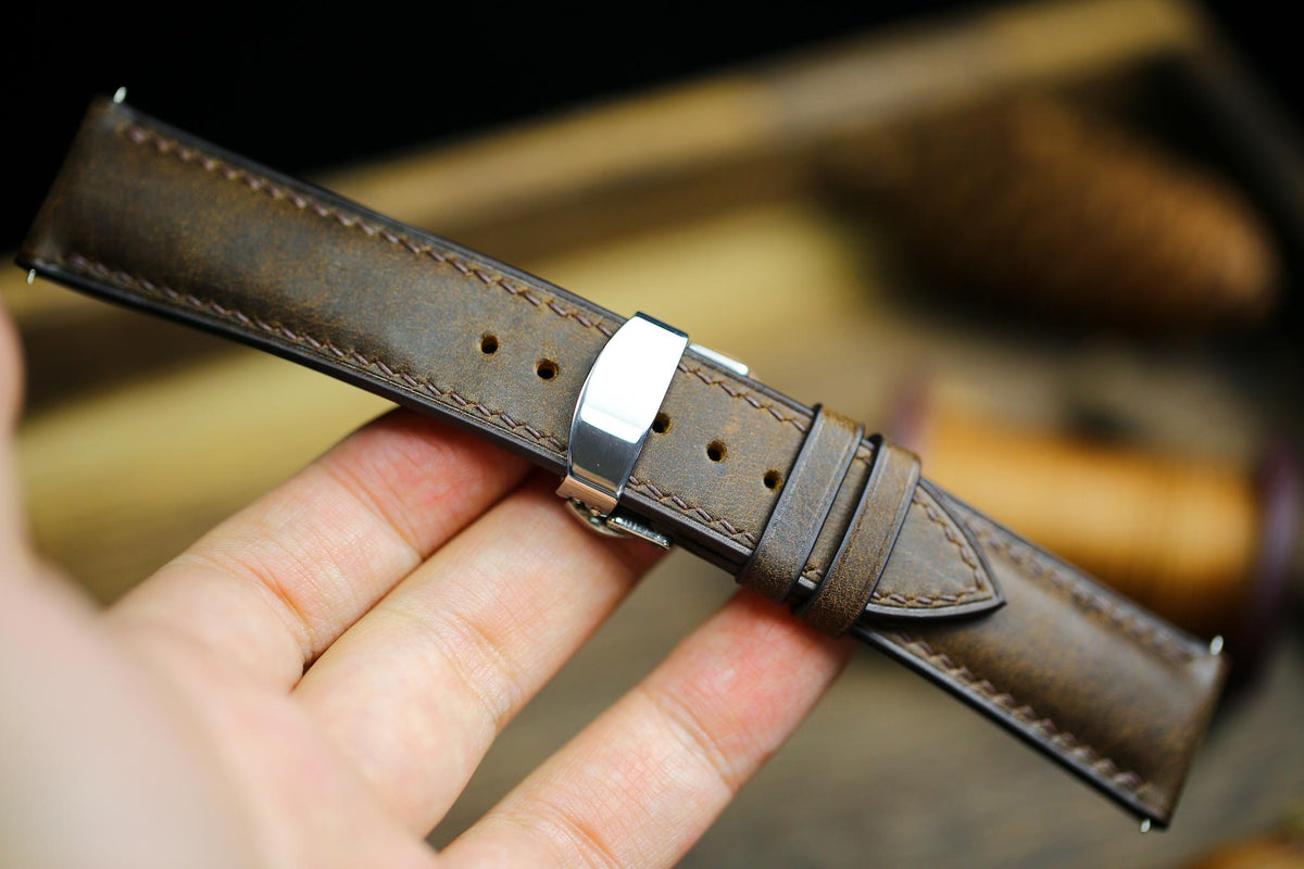 waxy brown maya leather watch strap – photo 4