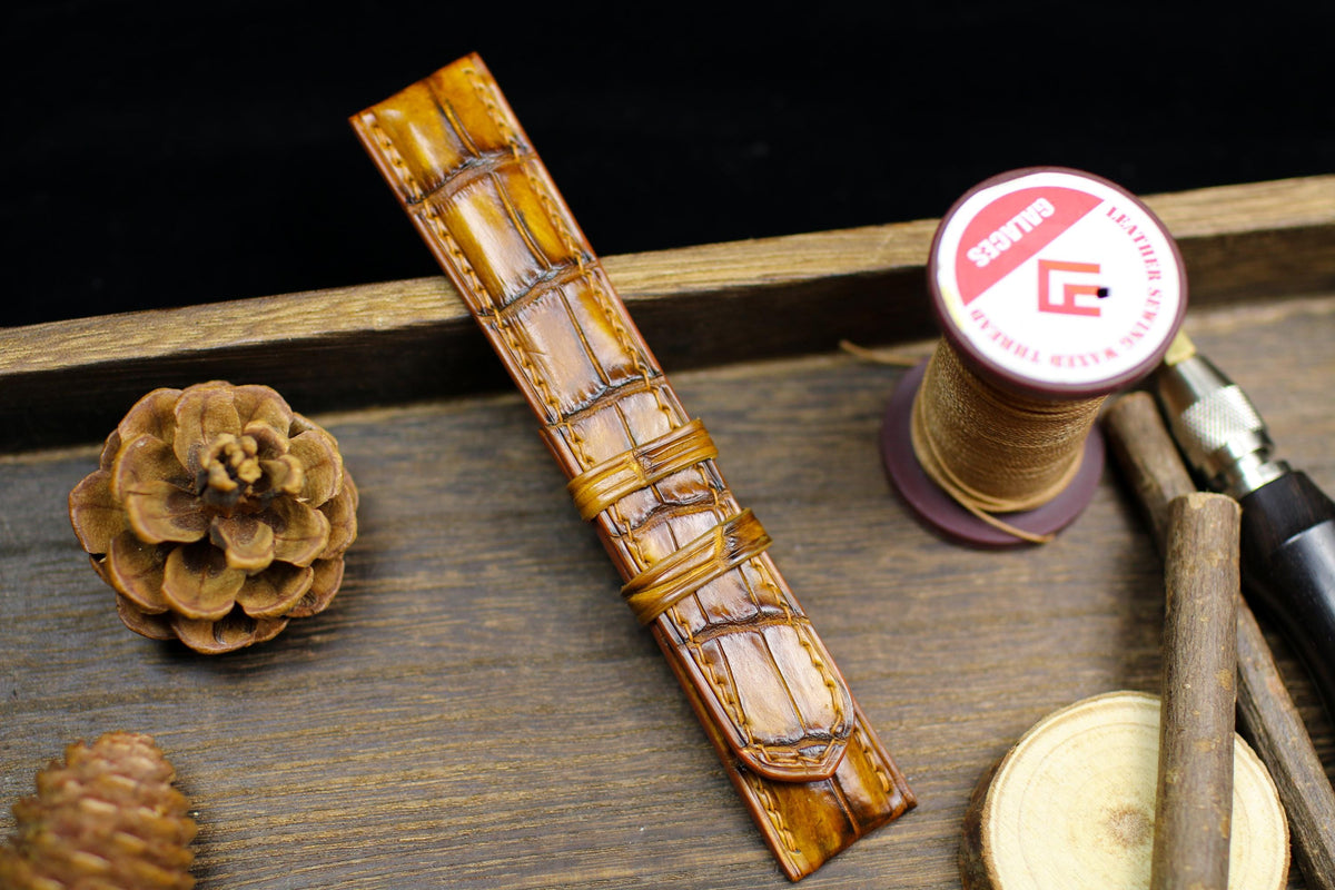 hand-dyed patina tan alligator leather watch strap – photo 7
