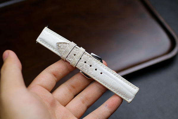 White Grey Alligator