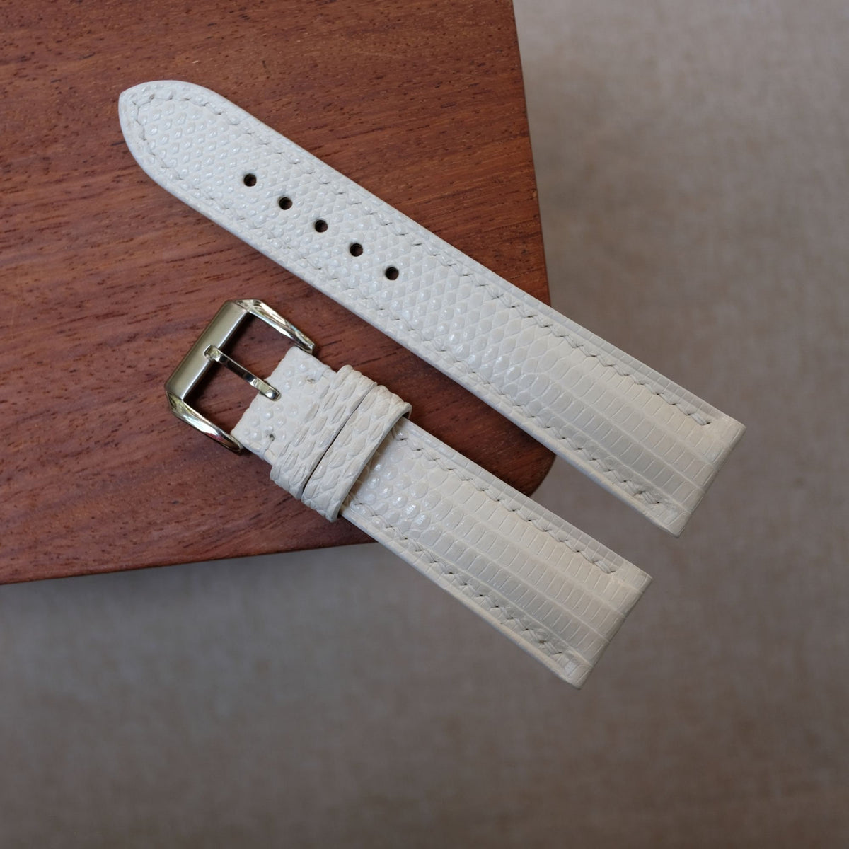 white lizard leather watch strap – photo 2