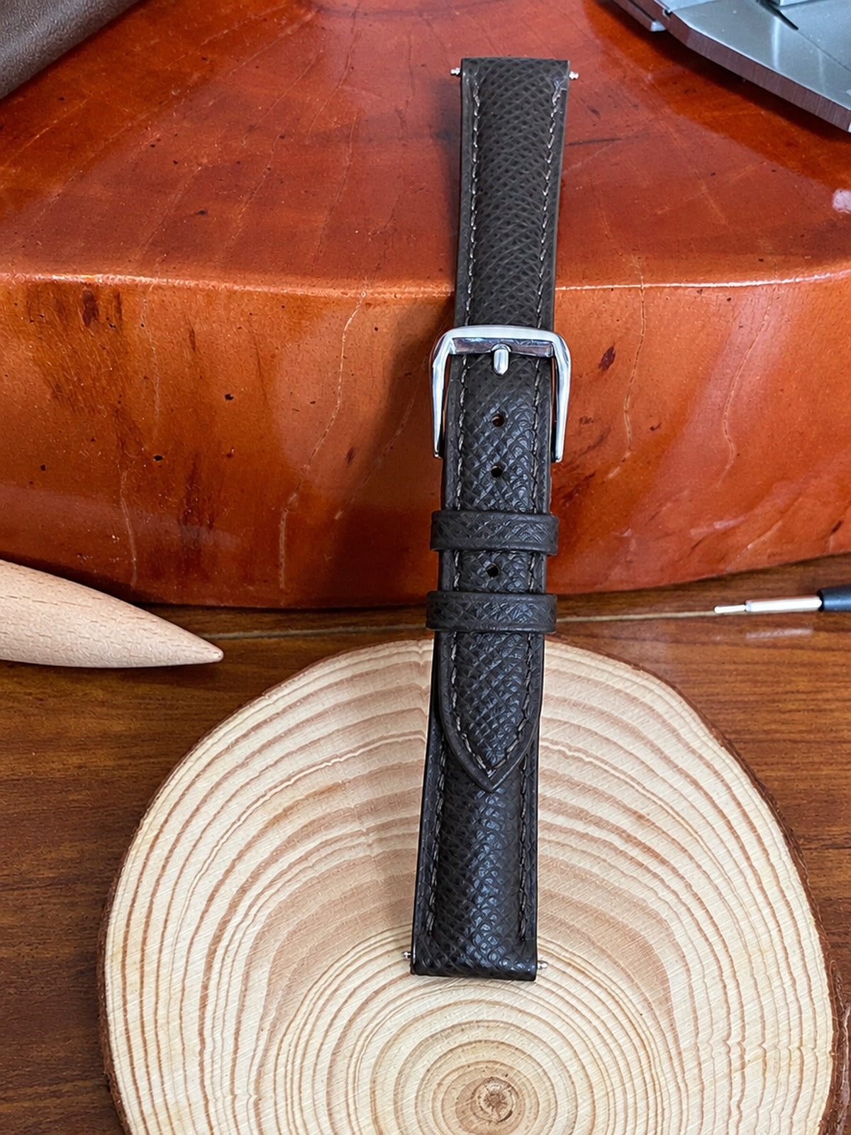 brown epsom leather watch strap – photo 2