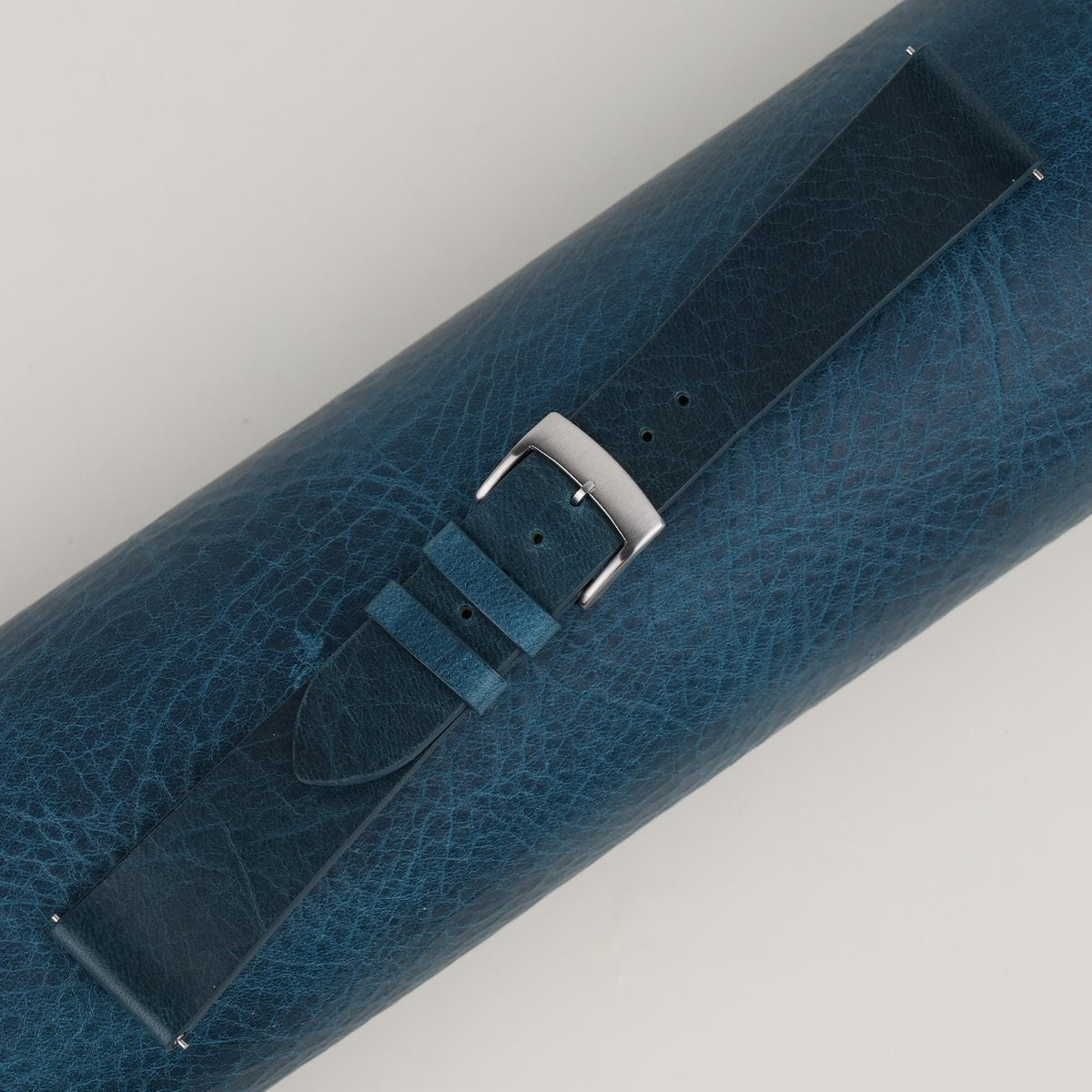 aqua blue waxed leather watch strap – photo 2