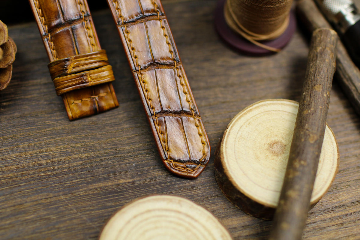 patina brown alligator leather watch strap – photo 2