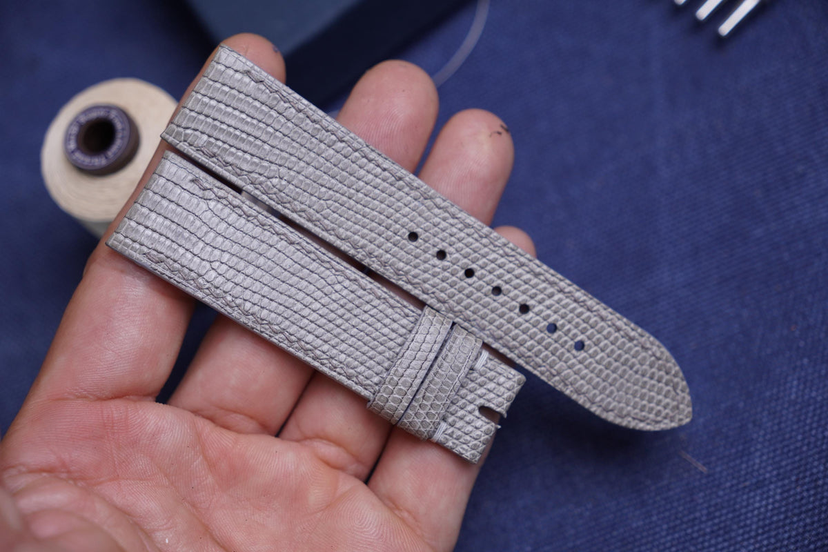 light gray lizard leather watch strap – photo 4