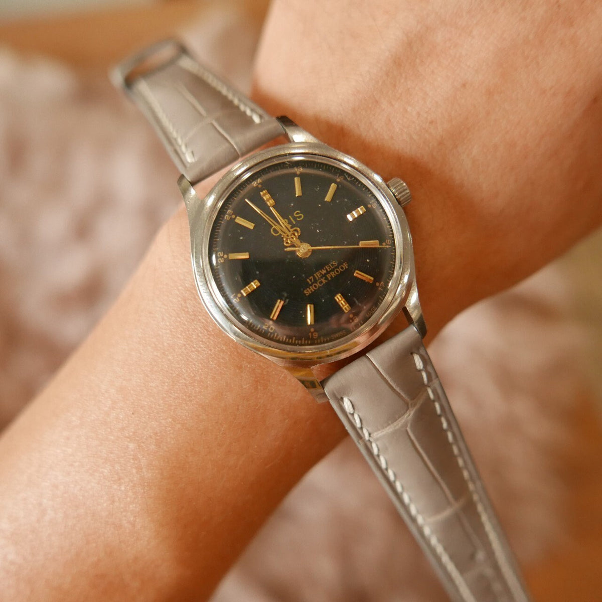 light grey alligator leather watch strap – photo 5
