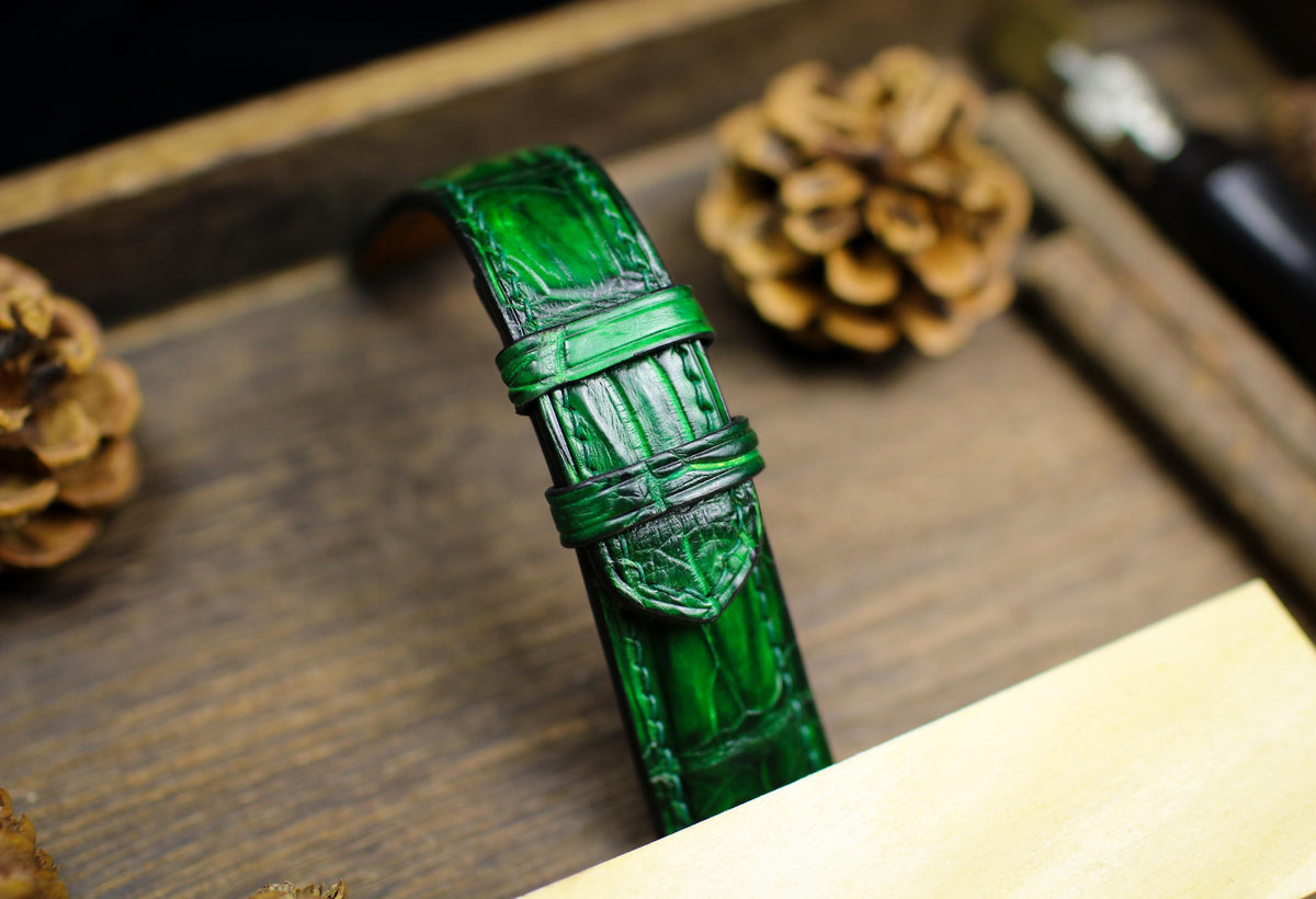 patina green alligator leather watch strap – photo 3
