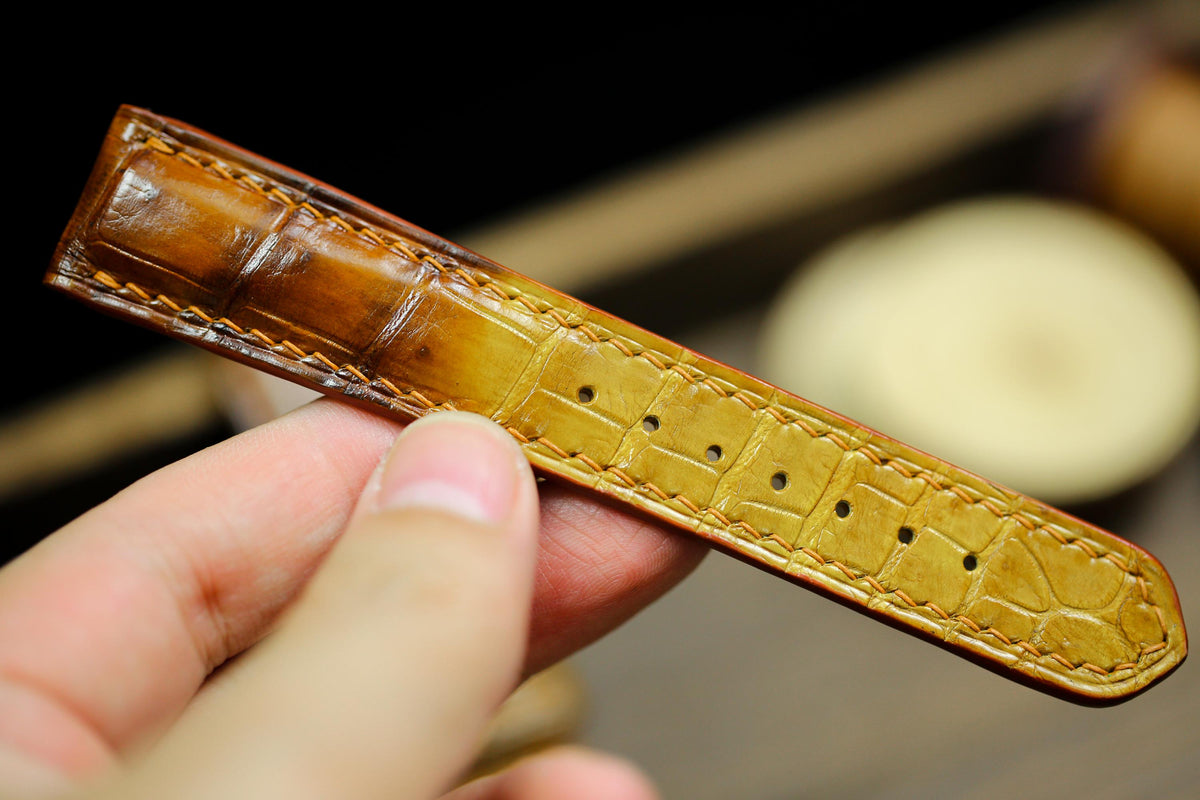 faded tan brown alligator leather watch strap – photo 4