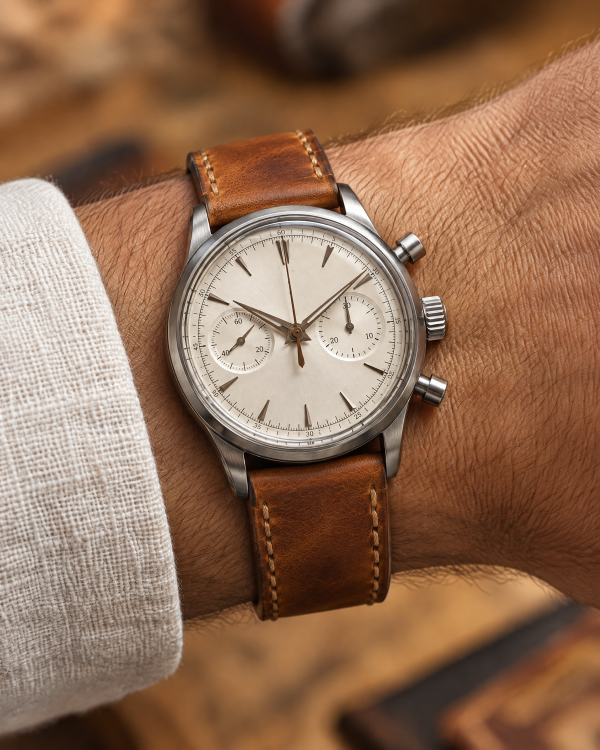 Vintage Caramel Brown Waxed Pull-Up Leather Watch Strap – Handstitched
