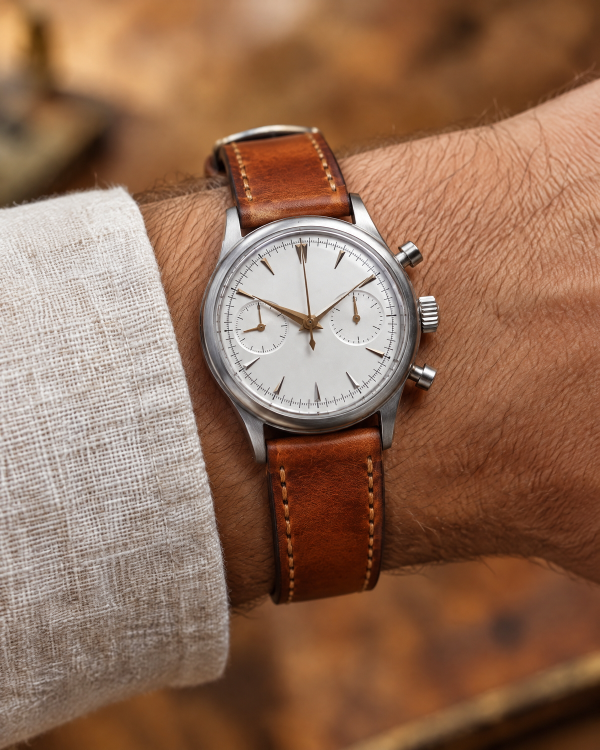 Cognac Brown Hand-Dyed Patina Leather Watch Strap Vegetable Tanned – Handstitched
