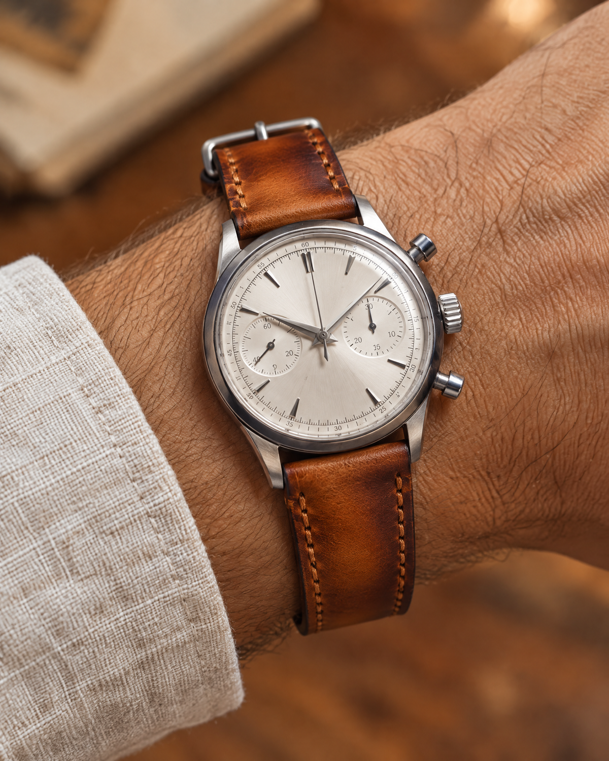 Vintage Cognac Brown Hand-Dyed Patina Leather Watch Strap Vegetable Tanned – Hand-Finished