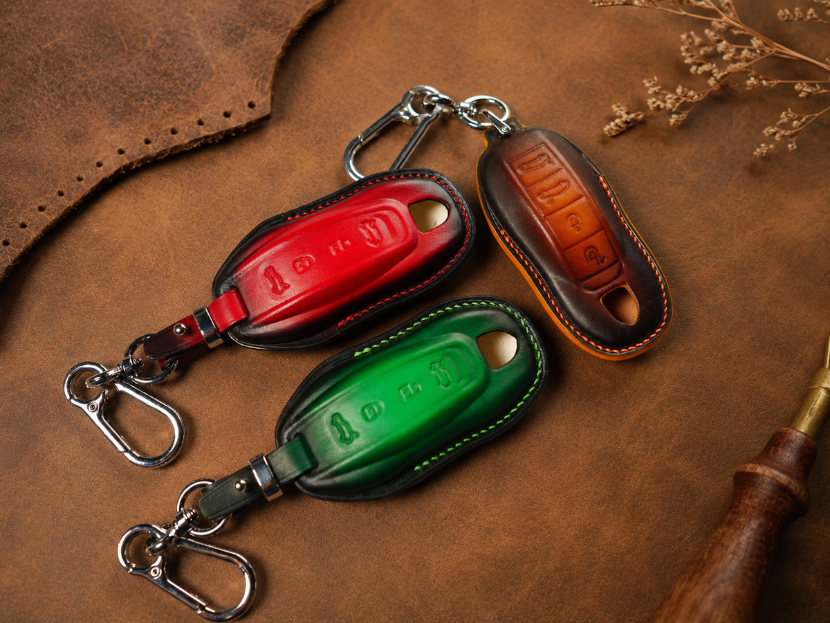 Custom Leather Key Fob Cover Compatible with Porsche 911